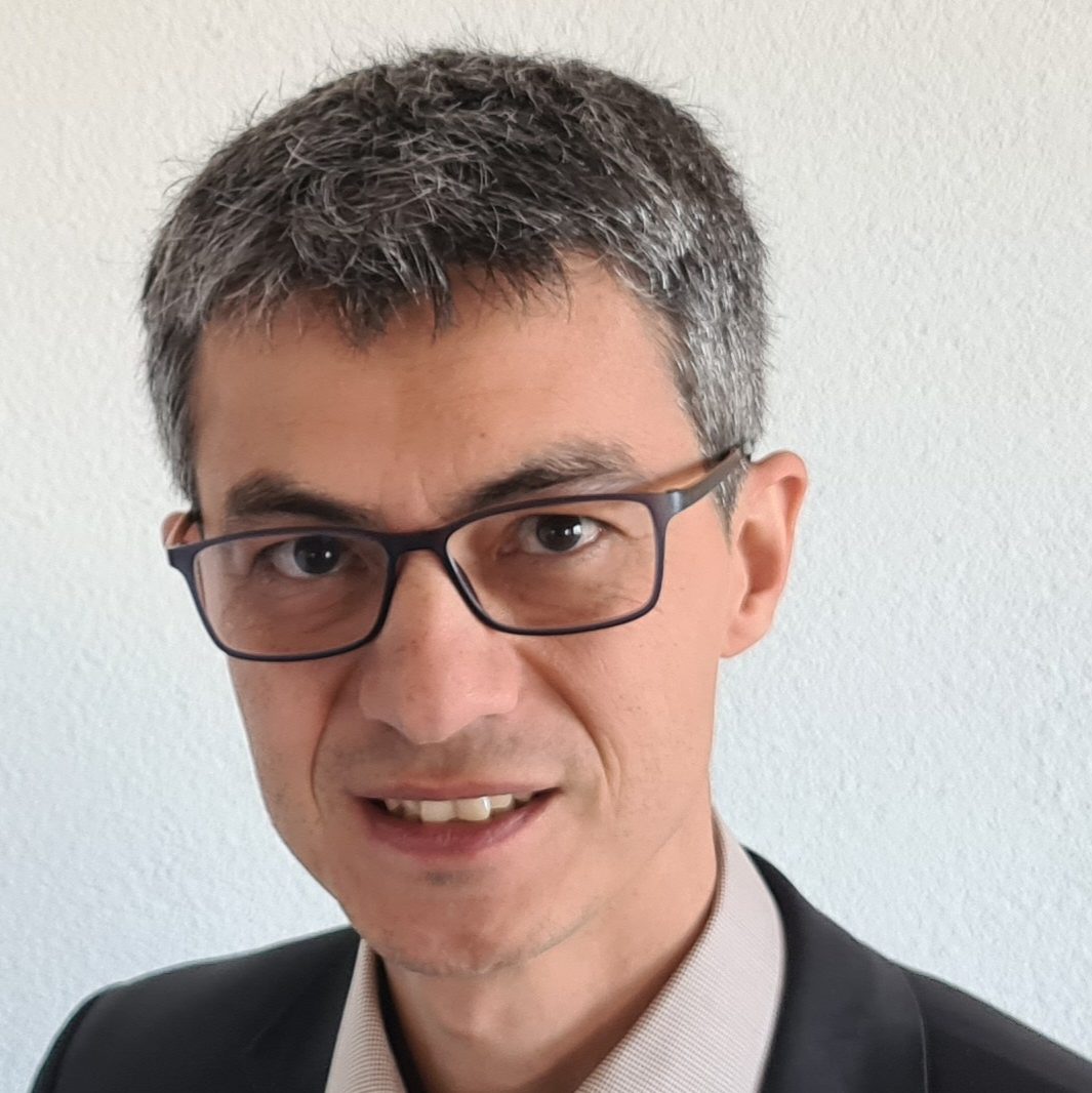 Christopher Hadisaputro (foto)