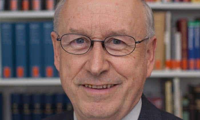 Sth Basel Prof. Dr. Armin Sierszyn Min